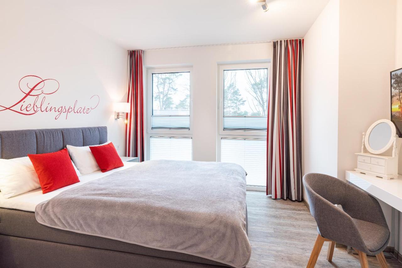 Appartement "Froschkoenig" - Oase Am Haff Garz  Buitenkant foto