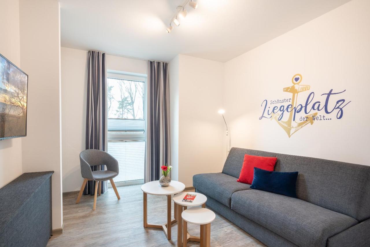 Appartement "Froschkoenig" - Oase Am Haff Garz  Buitenkant foto
